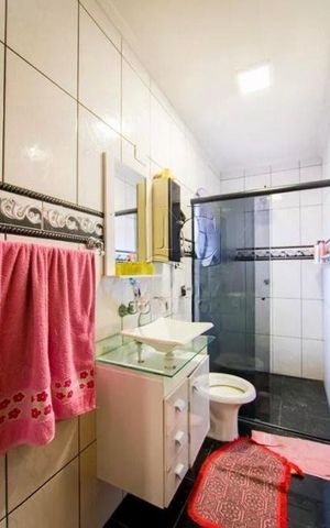 Casa à venda com 200m², 3 quartos e 5 vagas