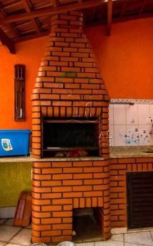 Casa à venda com 200m², 3 quartos e 5 vagas