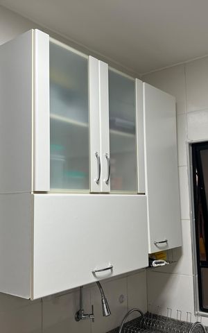 Apartamento para alugar com 300m², 2 quartos e 1 vaga Apartamento para alugar com 300m², 2 quartos e 1 vagaCozinha - Armários