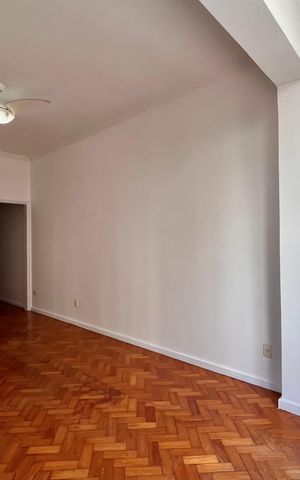 Apartamento para alugar com 68m², 2 quartos e 1 vaga Apartamento para alugar com 68m², 2 quartos e 1 vagaSala