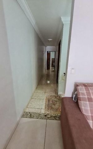 Casa à venda com 220m², 3 quartos e 2 vagas