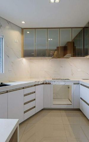 Casa à venda com 115m², 2 quartos e 2 vagas
