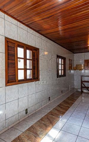 Casa à venda com 254m², 3 quartos e 3 vagas