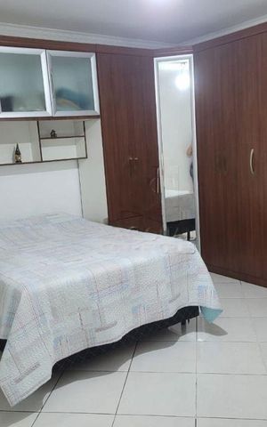 Casa à venda com 180m², 2 quartos e 4 vagas