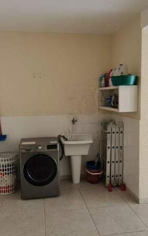 Casa à venda com 122m², 2 quartos e 2 vagas