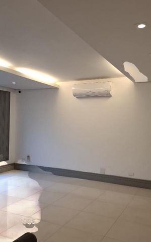 Casa para alugar com 550m², 4 quartos e 3 vagas Casa para alugar com 550m², 4 quartos e 3 vagasFoto 08