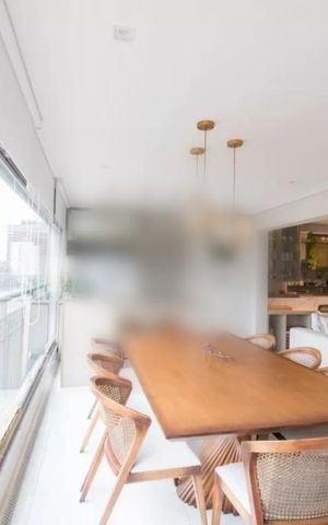 Apartamento à venda com 137m², 3 quartos e 3 vagas