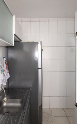 Apartamento à venda com 47m², 2 quartos e sem vagaCozinha e Área de Serviço