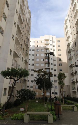 Apartamento à venda com 47m², 2 quartos e sem vagaÁrea comum