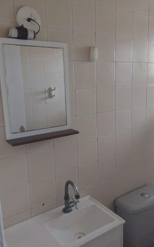 Apartamento à venda com 52m², 2 quartos e 1 vaga Apartamento à venda com 52m², 2 quartos e 1 vagaBanheiro