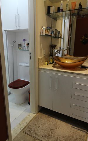 Apartamento à venda com 52m², 2 quartos e sem vagaBanheiro