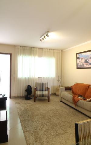 Apartamento à venda com 200m², 3 quartos e 1 vagaSala