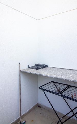 Apartamento para alugar com 76m², 2 quartos e 1 vaga Apartamento para alugar com 76m², 2 quartos e 1 vagaVaranda Quarto 1 / Área Garden