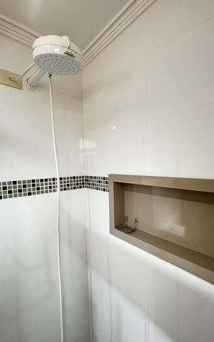 Apartamento para alugar com 76m², 2 quartos e 2 vagasBanheiro da Suíte