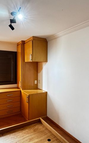 Apartamento para alugar com 76m², 2 quartos e 2 vagasSuite