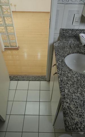 Apartamento para alugar com 84m², 2 quartos e 2 vagasBanheiro Social