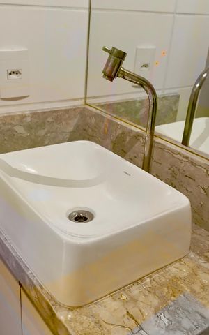 Apartamento para alugar com 69m², 2 quartos e 1 vaga Apartamento para alugar com 69m², 2 quartos e 1 vagaBanheiro 2