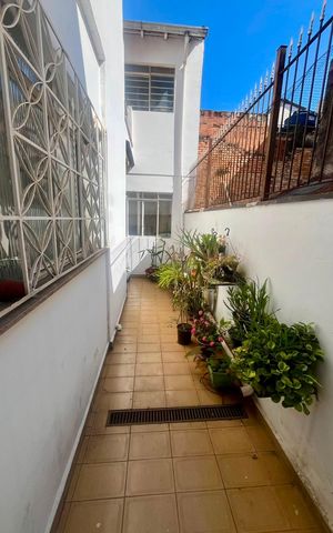 Casa de condomínio à venda com 95m², 2 quartos e 2 vagas Casa de condomínio à venda com 95m², 2 quartos e 2 vagasÁrea externa