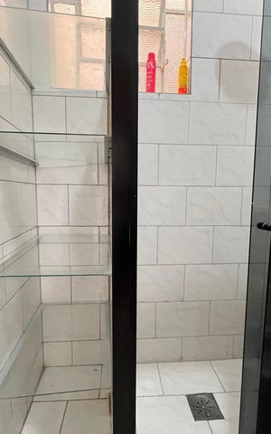 Apartamento para alugar com 63m², 3 quartos e sem vagaBanheiro Corredor - Armário
