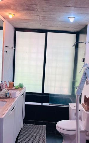 Casa à venda com 440m², 4 quartos e 2 vagas Casa à venda com 440m², 4 quartos e 2 vagasBanheiro