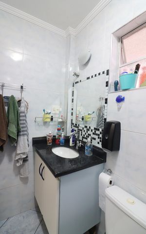 Apartamento para alugar com 62m², 2 quartos e 1 vagaBanheiro Social