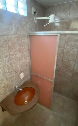 Casa à venda com 72m², 4 quartos e sem vaga