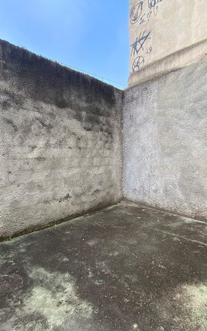 Casa à venda com 72m², 4 quartos e sem vaga