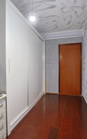 Casa à venda com 100m², 4 quartos e 1 vagaQuarto 1