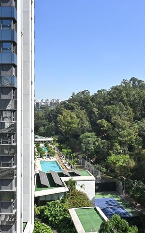 Apartamento à venda com 142m², 3 quartos e 2 vagasVista da Suíte 2