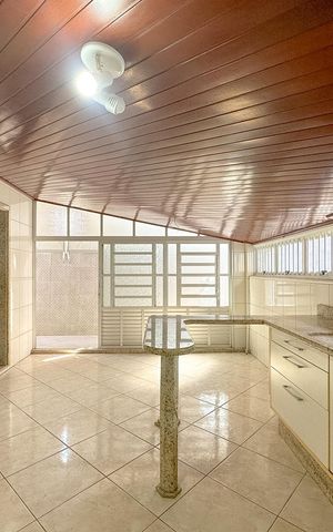 Casa para alugar com 150m², 4 quartos e 2 vagasCozinha