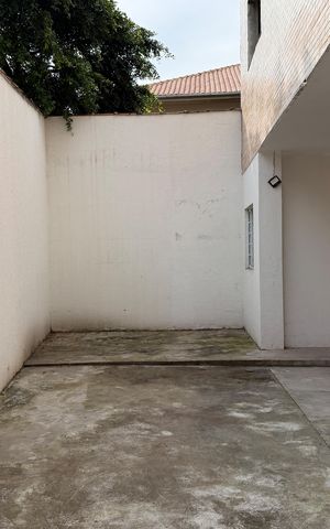 Casa para alugar com 133m², 3 quartos e 1 vagaQuintal