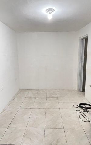 Casa para alugar com 60m², 2 quartos e sem vaga Casa para alugar com 60m², 2 quartos e sem vagaCozinha