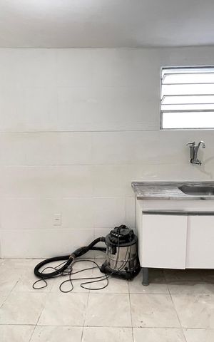 Casa para alugar com 60m², 2 quartos e sem vaga Casa para alugar com 60m², 2 quartos e sem vagaCozinha