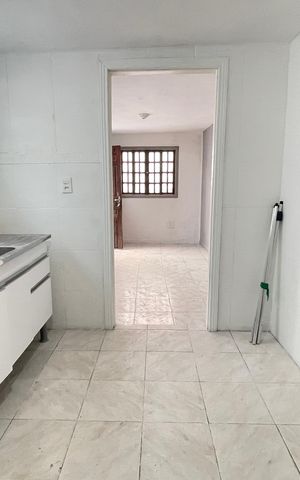 Casa para alugar com 60m², 2 quartos e sem vaga Casa para alugar com 60m², 2 quartos e sem vagaCozinha