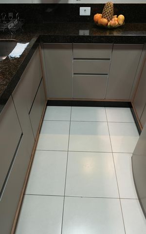Apartamento à venda com 80m², 3 quartos e 2 vagasCozinha