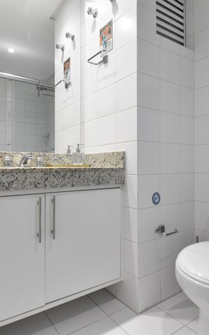 Studio para alugar com 27m², 1 quarto e sem vagaBanheiro do Studio