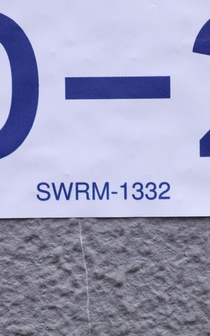 Apartamento para alugar com 37m², 2 quartos e sem vagaPlaca GRANDE instalada na fachada do condomínio, dia 03.08.2026 - Código da placa: SWRM-1332
