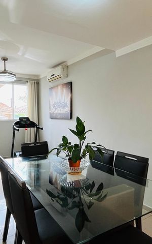 Casa de condomínio à venda com 100m², 3 quartos e 2 vagas