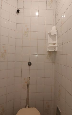 Casa para alugar com 92m², 2 quartos e 1 vagaBanheiro da Edícula