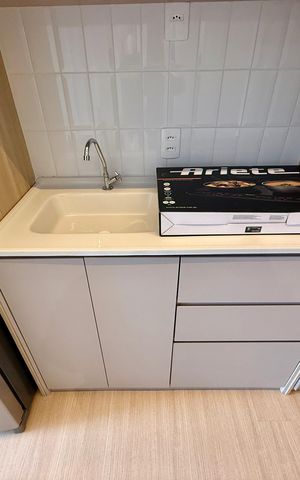 Studio à venda com 27m², 1 quarto e sem vaga Studio à venda com 27m², 1 quarto e sem vagaCozinha