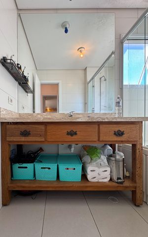 Apartamento à venda com 70m², 2 quartos e 2 vagas Apartamento à venda com 70m², 2 quartos e 2 vagasBanheiro - Suíte