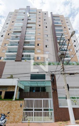 Apartamento à venda com 70m², 2 quartos e 2 vagas Apartamento à venda com 70m², 2 quartos e 2 vagasFachada