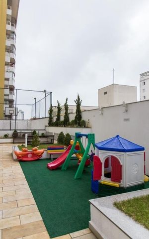 Apartamento à venda com 70m², 2 quartos e 2 vagas Apartamento à venda com 70m², 2 quartos e 2 vagasÁrea comum - Playground