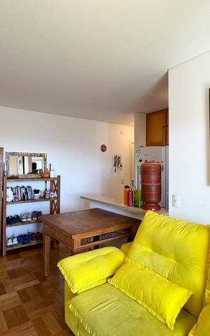 Apartamento à venda com 70m², 2 quartos e 2 vagas Apartamento à venda com 70m², 2 quartos e 2 vagasSala