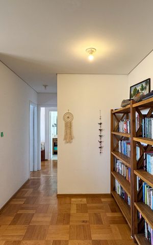 Apartamento à venda com 70m², 2 quartos e 2 vagas Apartamento à venda com 70m², 2 quartos e 2 vagasSala
