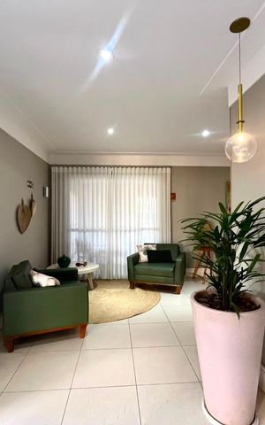 Apartamento à venda com 87m², 3 quartos e 2 vagas Apartamento à venda com 87m², 3 quartos e 2 vagasHall social