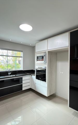 Apartamento para alugar com 64m², 2 quartos e 1 vagaCozinha