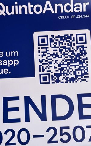 Apartamento à venda com 63m², 2 quartos e 1 vagaCod Qr 
