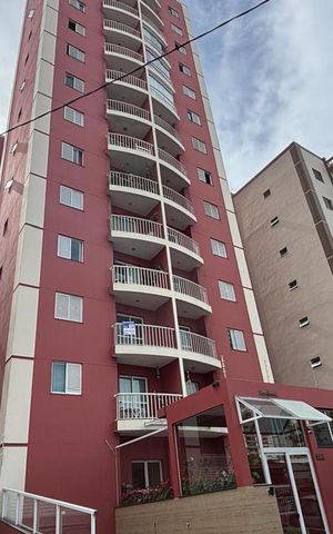 Apartamento à venda com 63m², 2 quartos e 1 vagaFachada e portaria 