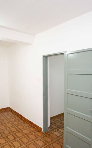 Casa para alugar com 65m², 2 quartos e sem vagaQuarto 1